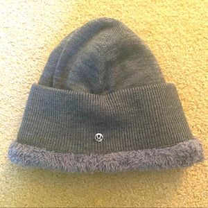 Lululemon winter hat